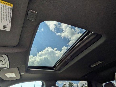 New 2025 GMC Sierra 2500 Denali w/ Denali Reserve Package image 27