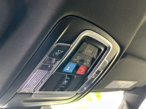 Used 2025 RAM 1500 Big Horn image 38