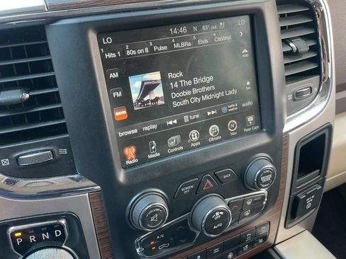 Used 2017 RAM 1500 Laramie w/ Convenience Group AWD/4WD image 10