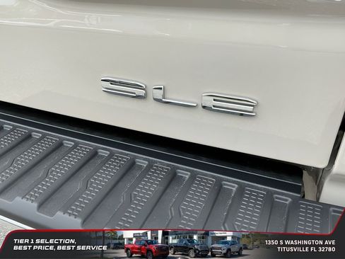New 2026 GMC Sierra 1500 SLE w/ Preferred Package RWD image 19