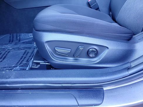 Certified 2020 Toyota Camry LE w/ Convenience Package image 22