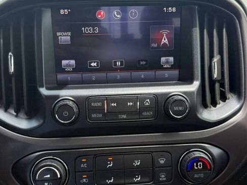 Used 2015 GMC Canyon SLE w/ All-Terrain Package AWD/4WD image 28