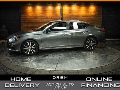 Used 2022 Nissan Altima 2.5 SR