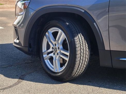 Certified 2021 Mercedes-Benz GLB 250 4MATIC image 34