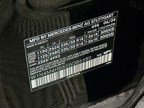 Used 2025 Mercedes-Benz GLB 250 GLB 250 image 12