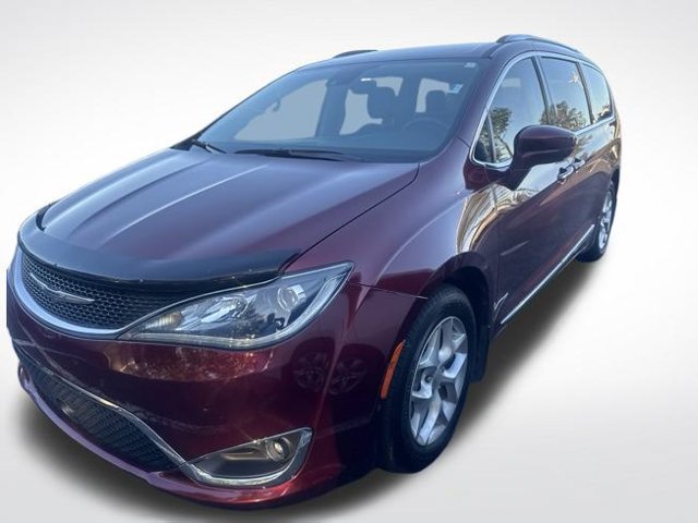 Used 2018 Chrysler Pacifica Touring-L Plus w/ Advanced Safetytec Group FWD image 2