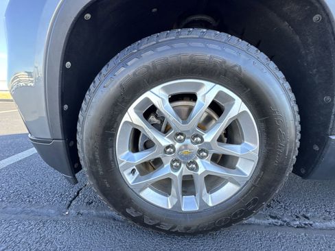 Used 2019 Chevrolet Traverse LS image 10