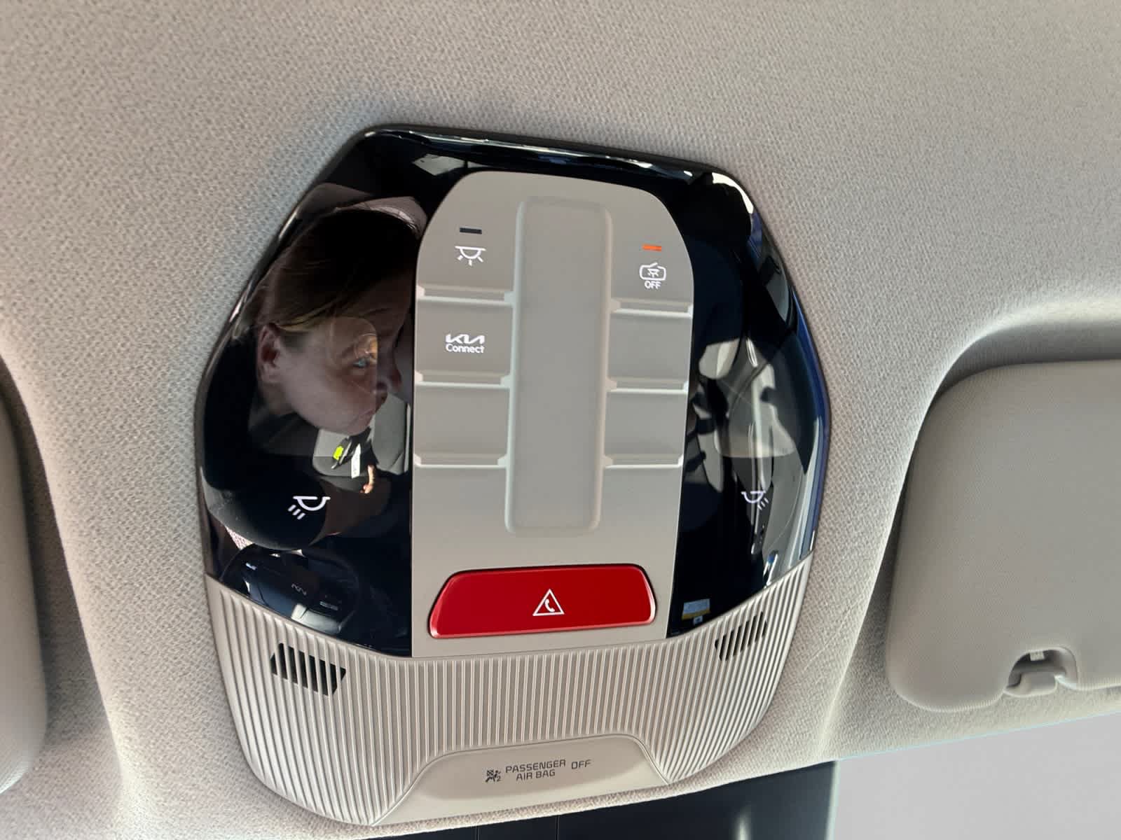 New 2026 Kia K4 FWD image 19