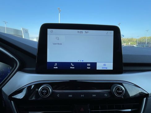 Used 2022 Ford Escape SEL w/ Technology Package image 34