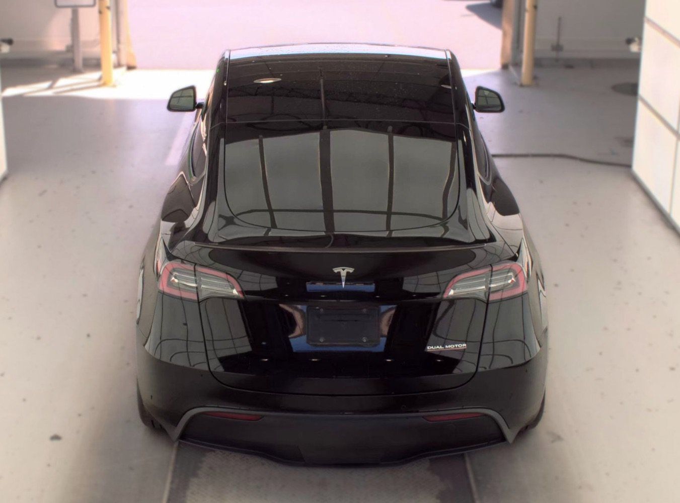 Used 2022 Tesla Model Y Performance AWD/4WD image 5
