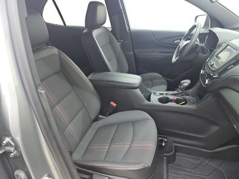 Used 2023 Chevrolet Equinox RS w/ LPO, Floor Liner Package image 21