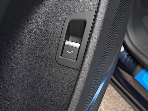 New 2026 Audi Q8 Premium Plus image 21