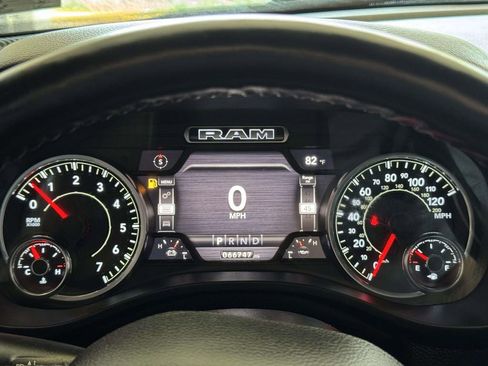 Used 2021 RAM 1500 Big Horn image 11