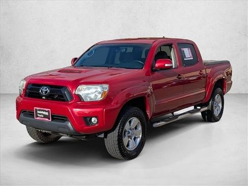 Used 2012 Toyota Tacoma PreRunner image 1