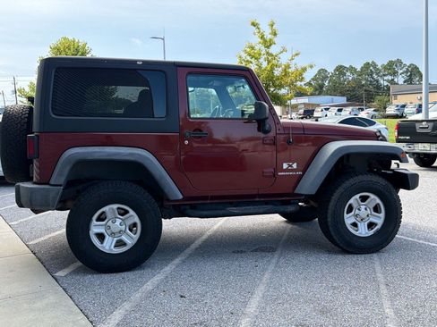 Used 2007 Jeep Wrangler X AWD/4WD image 6