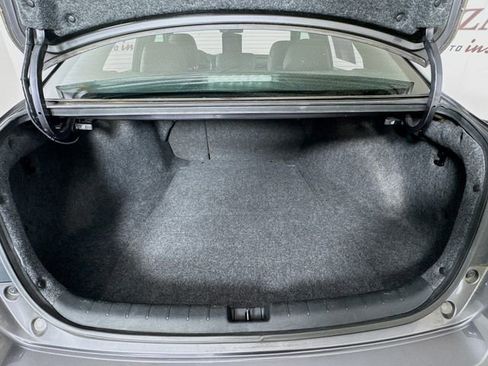 Used 2017 Honda Accord Sport image 27