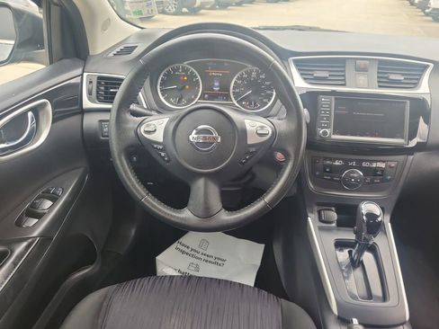 Used 2019 Nissan Sentra SV image 18