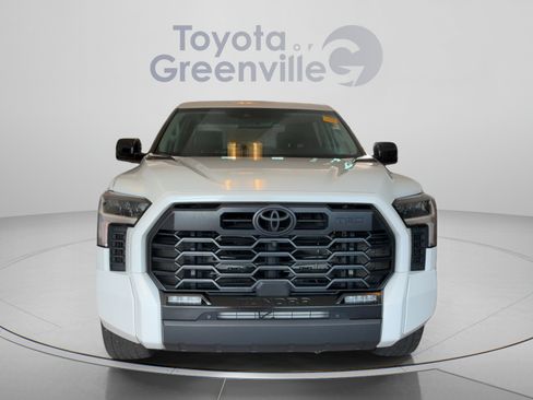 Used 2024 Toyota Tundra Limited w/ TRD Off-Road Package AWD/4WD image 9