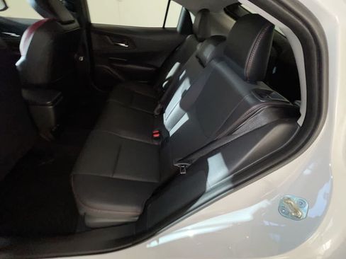 Used 2026 Toyota Prius Plug-In Hybrid FWD image 23