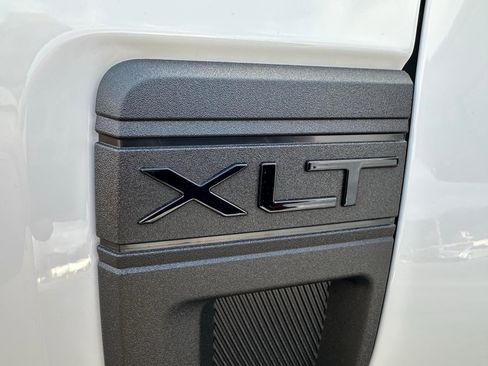 New 2025 Ford Maverick XLT w/ Black Appearance Package image 13