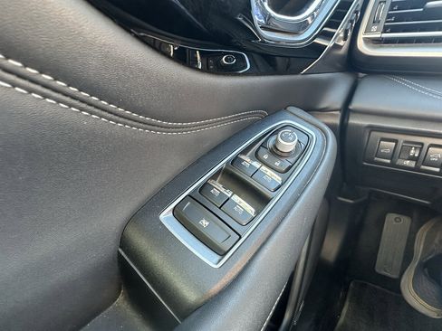 Used 2022 Subaru Outback Limited image 27