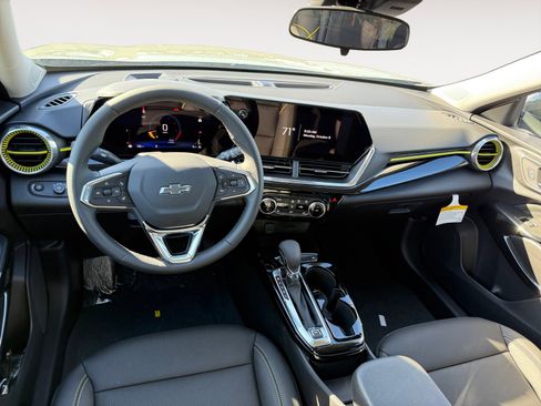 New 2026 Chevrolet Trax ACTIV w/ Driver Confidence Package image 15