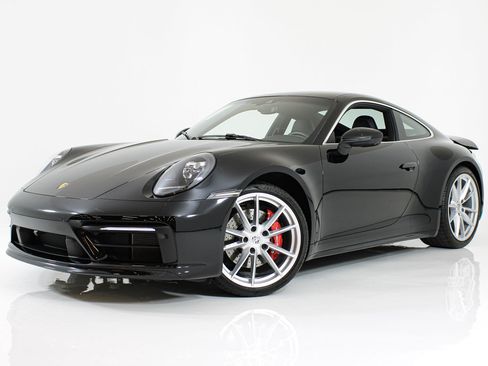 Used 2021 Porsche 911 Carrera S RWD image 42