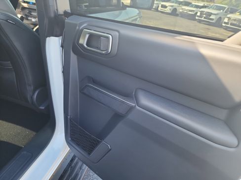New 2026 Ford Bronco Outer Banks w/ Sasquatch Package image 21