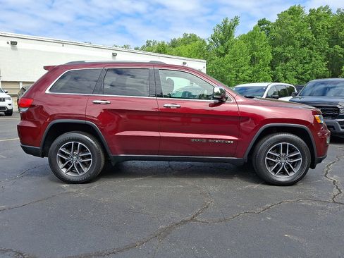Certified 2017 Jeep Grand Cherokee Limited AWD/4WD image 7