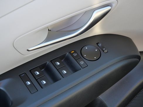 Used 2026 Hyundai Tucson SEL image 19