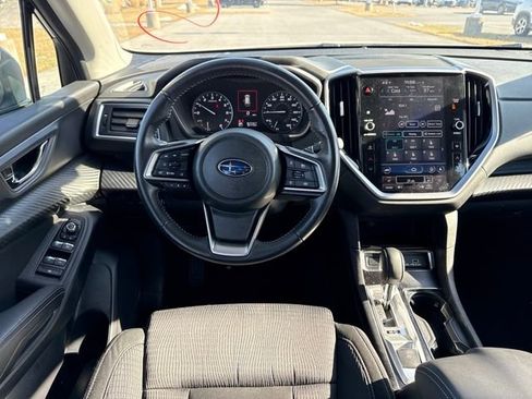 Used 2023 Subaru Ascent Premium w/ Convenience Package image 13
