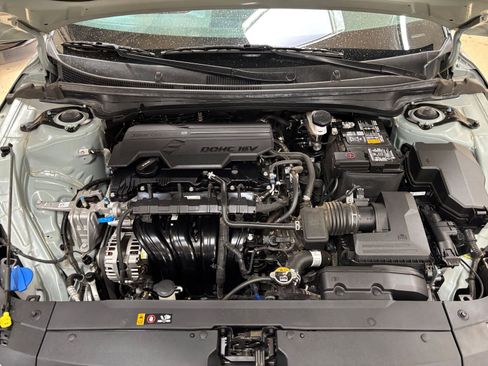 Used 2025 Kia K4 LXS image 31