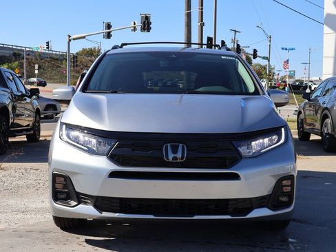 New 2026 Honda Odyssey EX-L image 2