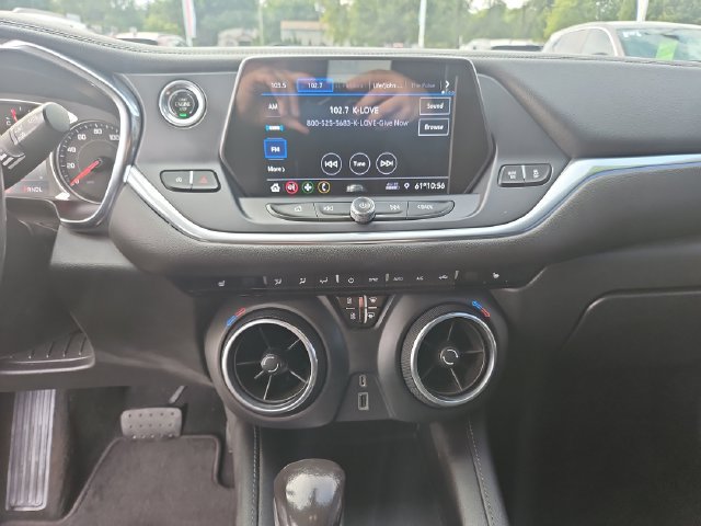 Used 2020 Chevrolet Blazer LT FWD image 19