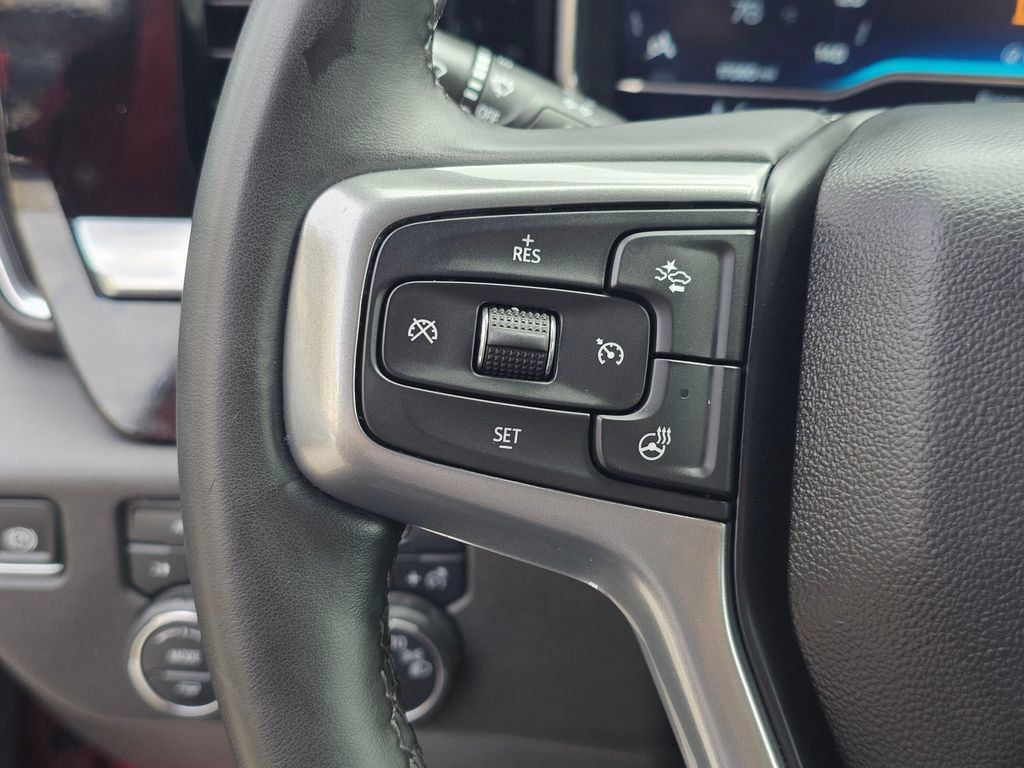 Used 2024 Chevrolet Silverado 1500 LT AWD/4WD image 29