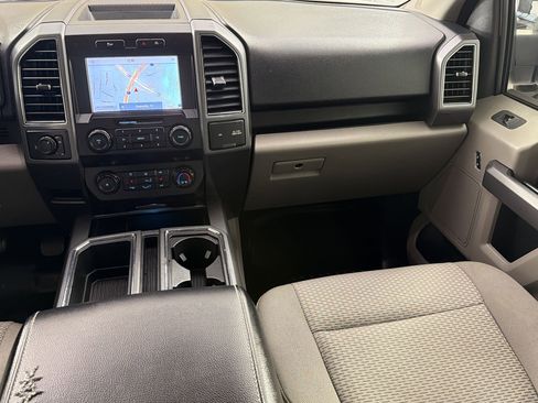 Used 2019 Ford F150 XLT w/ Equipment Group 302A Luxury image 27