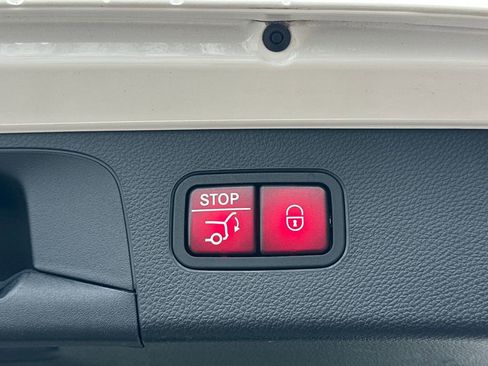 Certified 2022 Mercedes-Benz GLC 300 4MATIC image 29