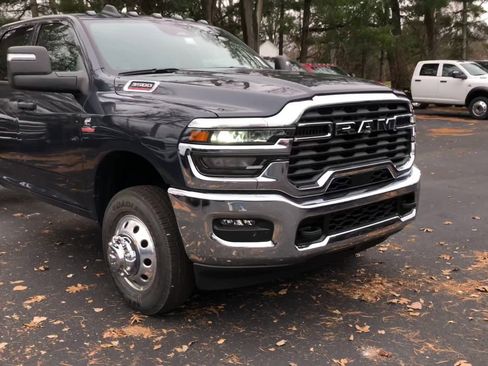 New 2026 RAM 3500 Tradesman w/ Chrome Appearance Group image 2