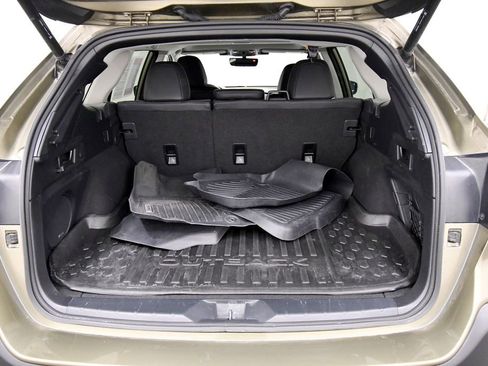 Used 2024 Subaru Outback Limited AWD/4WD image 7