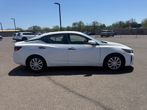 Used 2024 Nissan Sentra S FWD image 4
