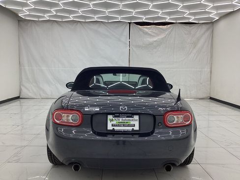 Used 2015 MAZDA MX-5 Miata Sport image 10