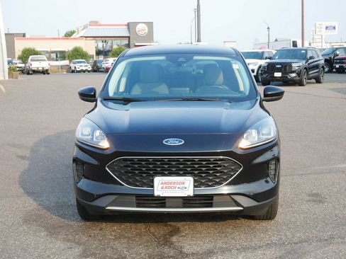 Used 2021 Ford Escape SE w/ Convenience Package AWD/4WD image 2