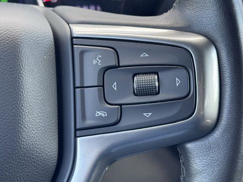 Used 2022 Chevrolet Silverado 2500 LTZ w/ LTZ Convenience Package image 9