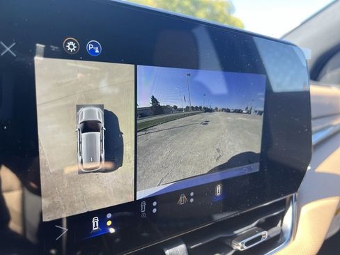 New 2026 Chevrolet Equinox ACTIV w/ Convenience Package III image 15