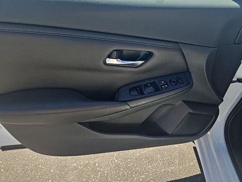 Used 2022 Nissan Sentra SV FWD image 10