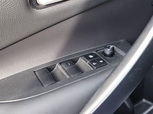 Used 2022 Toyota Corolla SE image 31