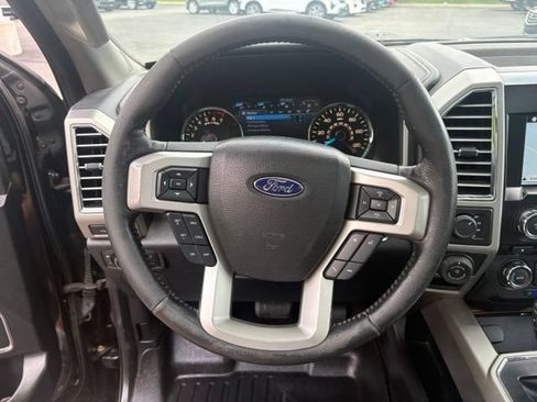 Used 2016 Ford F150 Lariat w/ Equipment Group 501A Mid AWD/4WD image 33