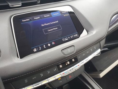 Certified 2023 Cadillac XT4 Luxury image 31