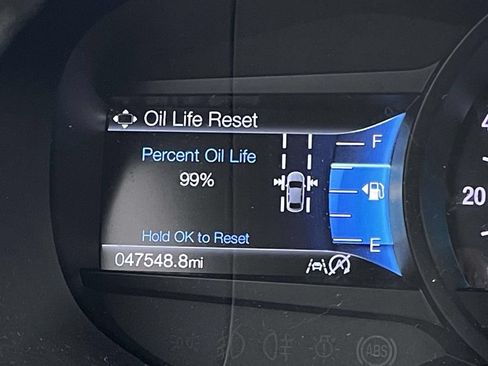 Used 2019 Ford Edge Titanium FWD image 15