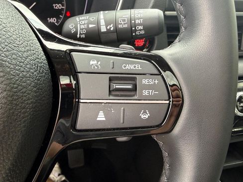 Used 2025 Honda Pilot Touring image 22